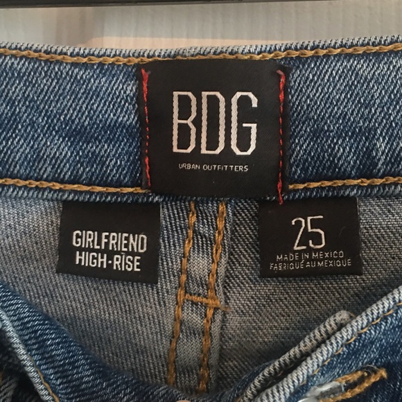 BDG high rise girlfriend jeans - open hem - Picture 6 of 11